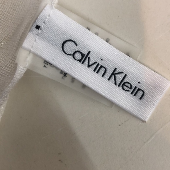 Calvin Klein white scarf - Picture 2 of 6